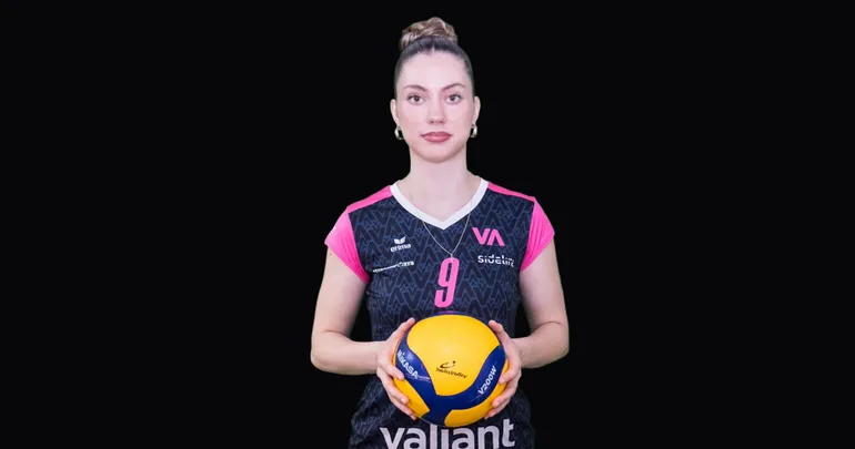 S’entraîner dur, viser haut: le parcours de Leana Zuvic vers le volleyball professionnel