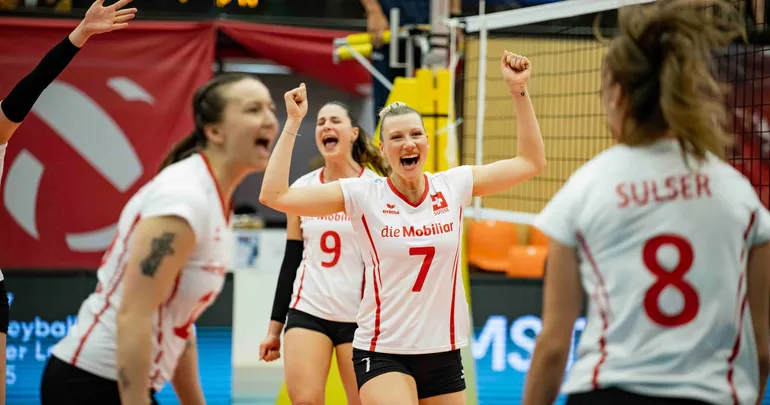 Schweizer Volleyballerinnen besiegen Österreich 3:0 und schliessen Gruppenphase perfekt ab