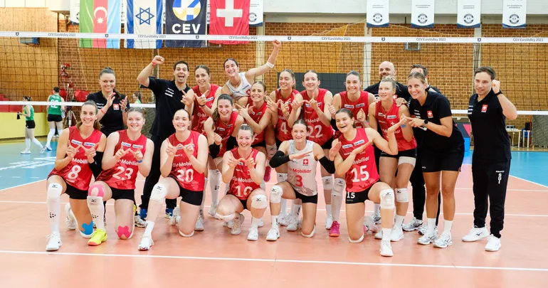 Frauennationalteam gewinnt souverän gegen Aserbaidschan