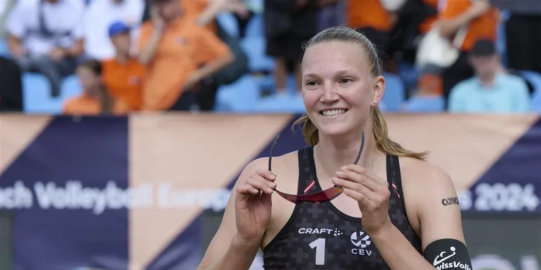 «College Beach Volleyball»: Chance, Alternative oder Umweg?