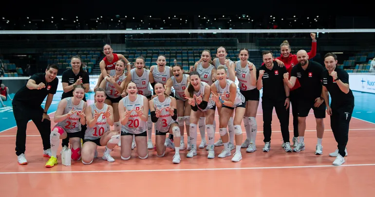 Schweizer Frauennationalteam gewinnt in drei Sätzen gegen Albanien